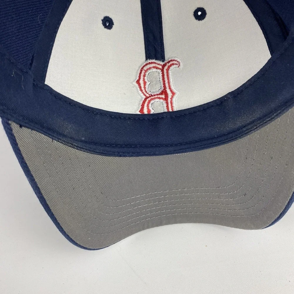 VTG Boston Red Sox Hat Navy Blue Baseball Strapback‎ MLB Genuine Merchandise